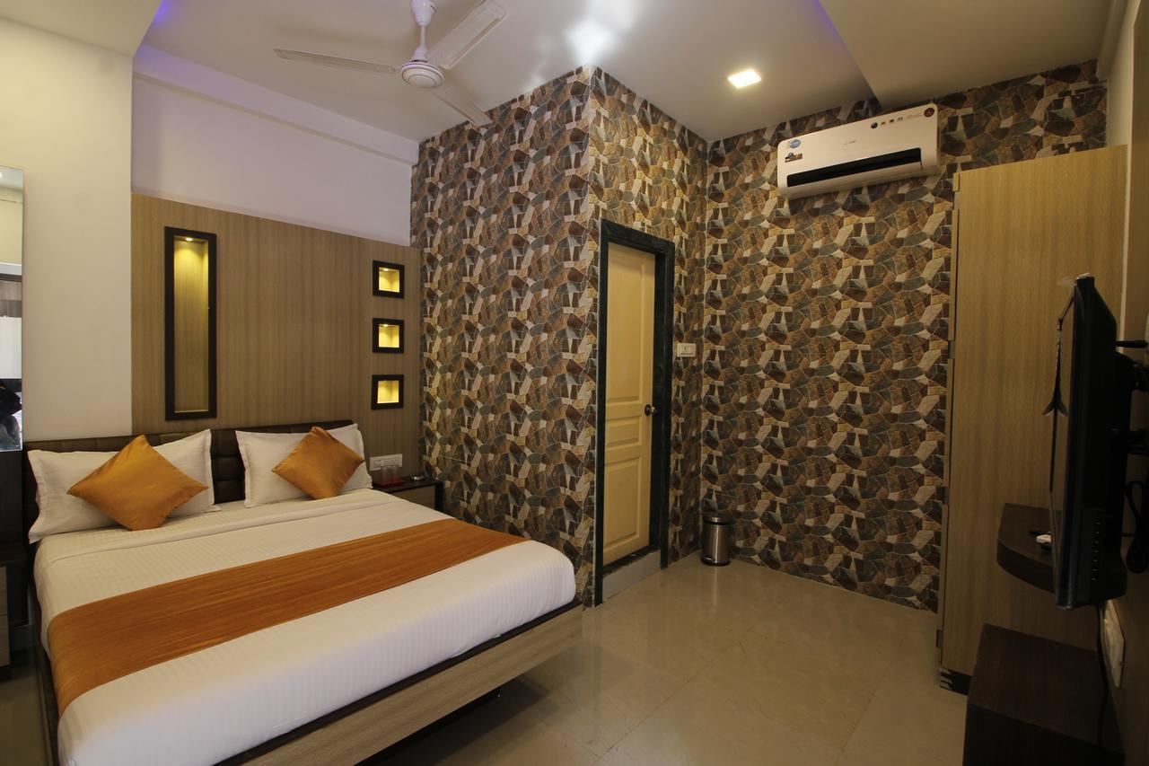 Golden Residency Hotel Mumbai Exterior photo